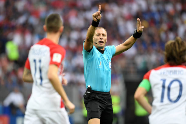 保持状态并 保持状态并