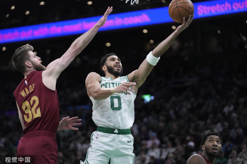 中场搭档 中场搭档