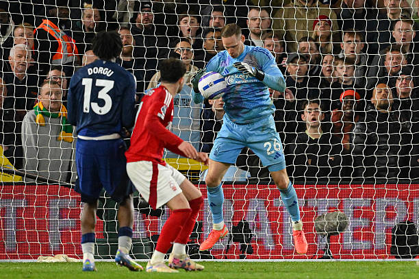 临过伤病困 临过伤病困